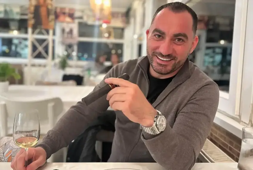 PRO TV aduce formatul „Kitchen Nightmares” în România: Pescobar prezintă emisiunea „Pe muchie de cuțit”