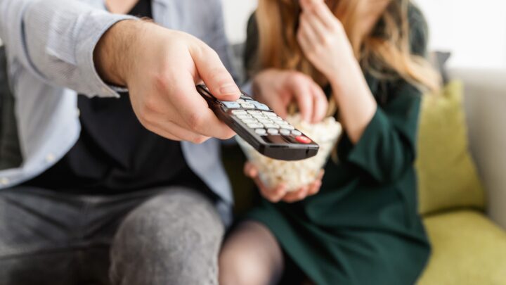 Cum alegi ce film să vezi diseară la TV